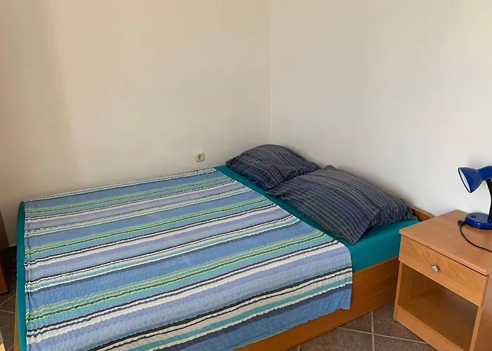 Appartement M, For 6 Persons Direct Seaside, Ground Floor Ljubač